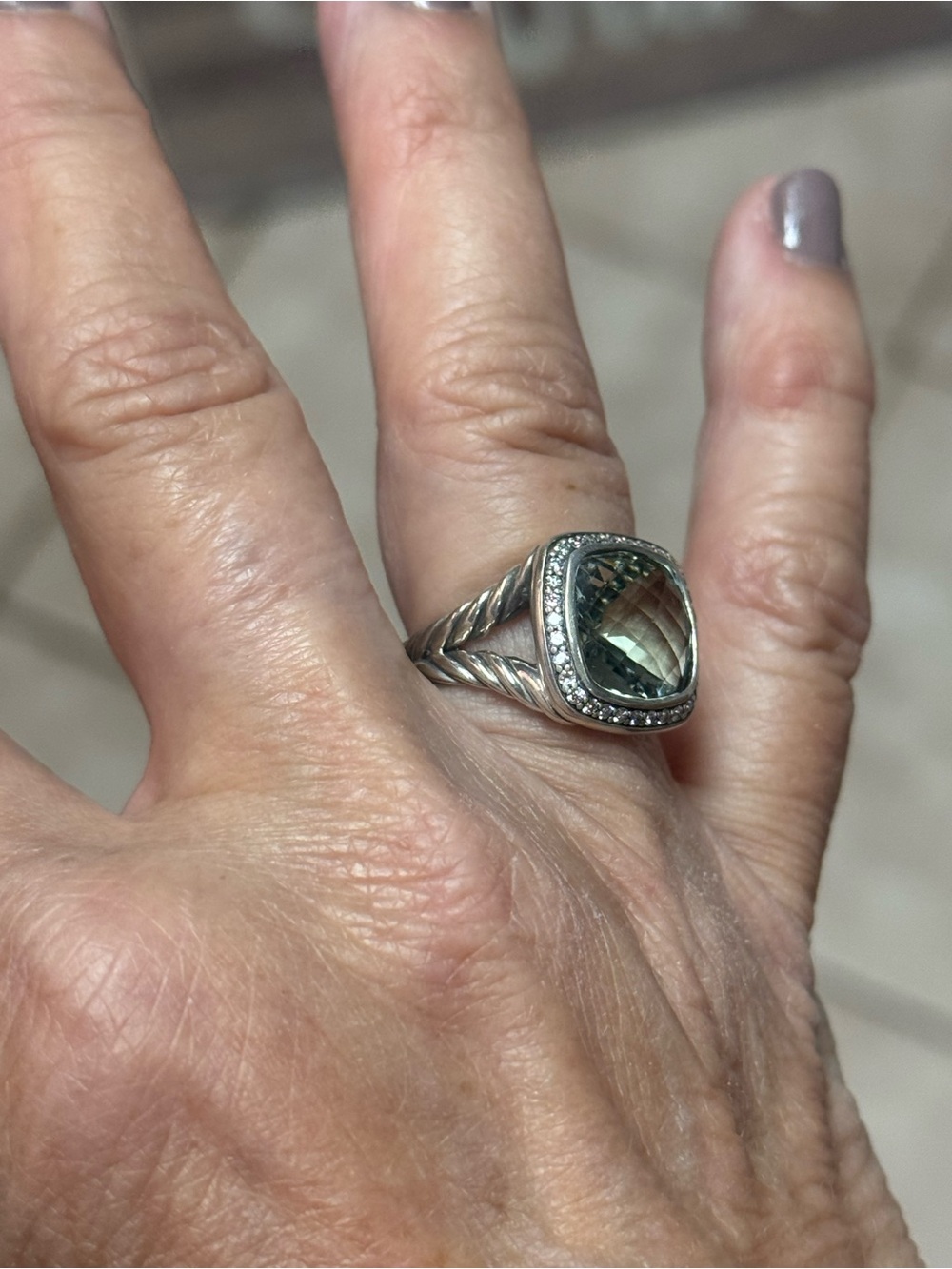 David Yurman Silver Ring with Light Green Cushion Gemstone and Pavé Accents - Picture 6 of 7
